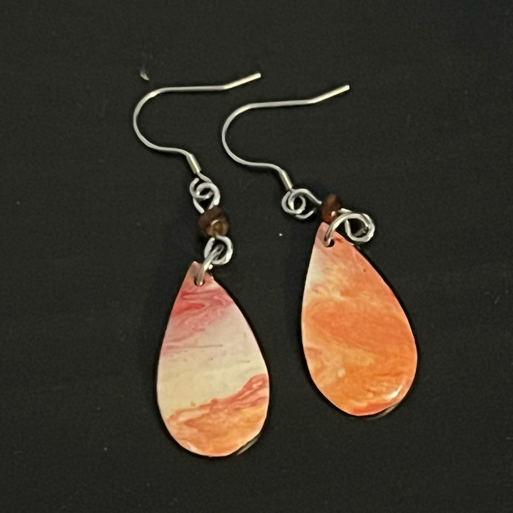 Dangle earrings- Red/peach/pink/white teardrop shaped